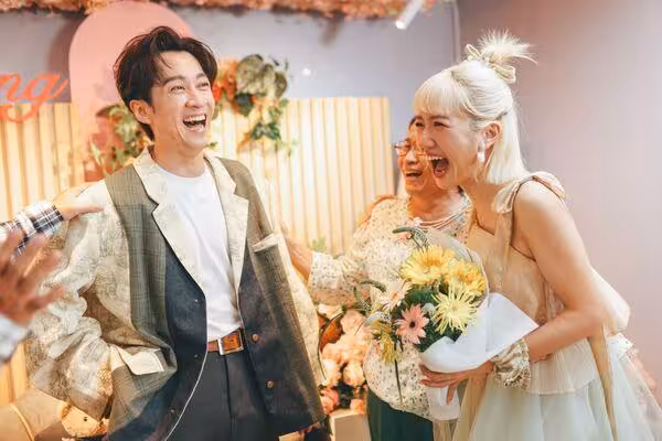 快訊/Lulu、陳漢典登記結婚了! 親友見證幸福「正式升格夫妻」