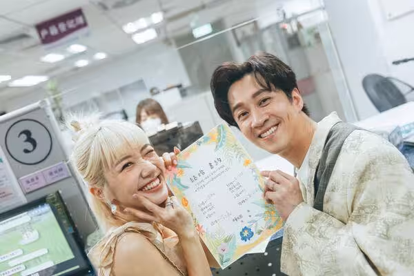 快訊/Lulu、陳漢典登記結婚了! 親友見證幸福「正式升格夫妻」