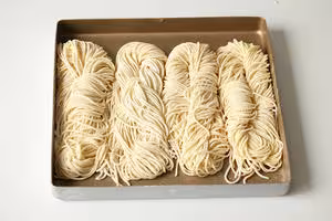 自製鮮麵條｜雞蛋面｜廚師機壓麵條