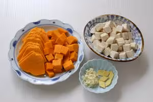 秋日暖胃又暖心——金湯南瓜豆腐煲