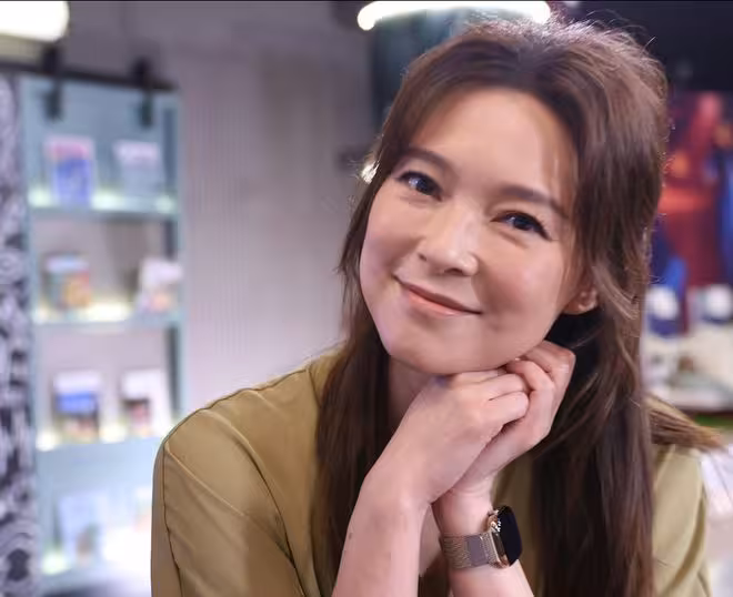 TVB前女星離婚後大讚與新歡相處開心！被曝身家1.2億？臉上笑容掛不住