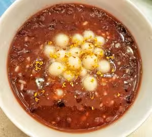冬季甜湯🫘｜紅豆酒釀小圓子