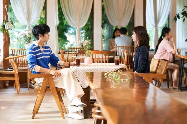 假結婚成真!庭沼珉、崔宇植甜到融化 《宇宙MARRY ME?》笑中帶心動