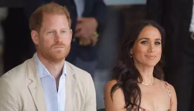 哈里梅根婚姻真相曝光!英王室高價封口費背後的驚人秘密!