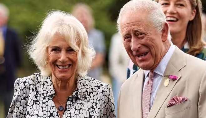 英王查爾斯三世獲封「皇家會士」，與卡米拉羅馬之行藏玄機