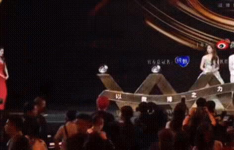 楊冪弄丟唐嫣，又跟劉亦菲鬧不和，下一個是要輪到劉詩詩了嗎