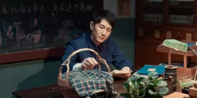 《依依向北風》：重用肖樹德當廠長，喬正君的小心思藏不住了