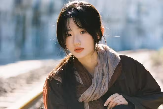 10月31日追劇日曆,7部長劇更新,電視劇《紅石榴餐廳》今日停更
