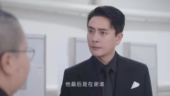 《新聞女王2》葬禮變秀場，用AI主播，古肇華比飛爺還要可惡