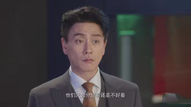 《新聞女王2》葬禮變秀場,用AI主播,古肇華比飛爺還要可惡