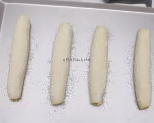 香香軟軟甜麵包！奶香椰蓉麵包棒！