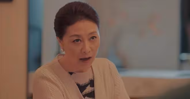 衝著蔣欣、童瑤看《四喜》，沒想到卻被63歲女配驚艷了