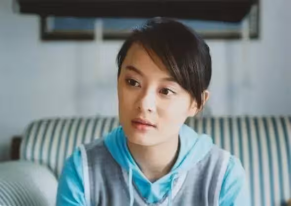 恩將仇報!向海清怒斥孫儷「500塊資助不起裝孫子」,網友吵翻