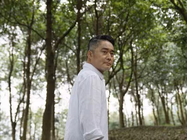新郎1年前秘密聯絡老婆偶像!婚禮當天「八點檔大咖男星」驚喜現身