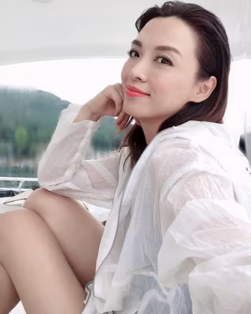 TVB花旦離婚後曾憂47歲無人要!與醫生老公不打算生小孩!直言:他自己有啦