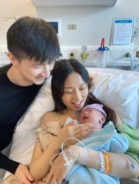恭喜!TVB前東張女神宣布生女!大曬全家福!稱經歷人生最痛16小時!