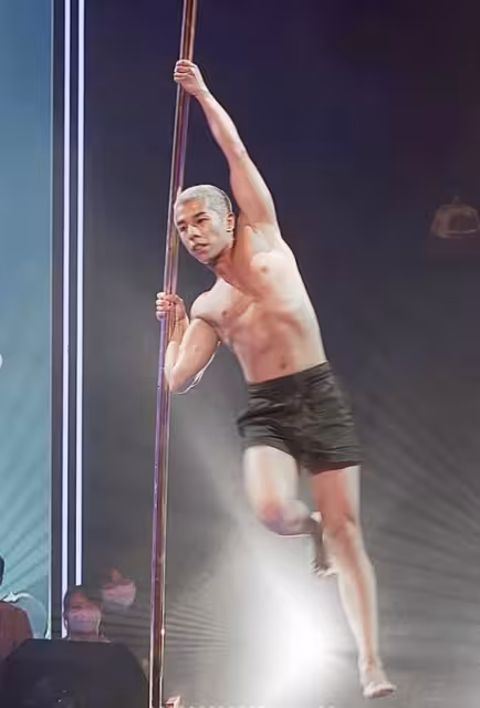 又一TVB藝人宣布離巢！曾憑《深宮計》一夜成名！可惜7年仍不受力捧！
