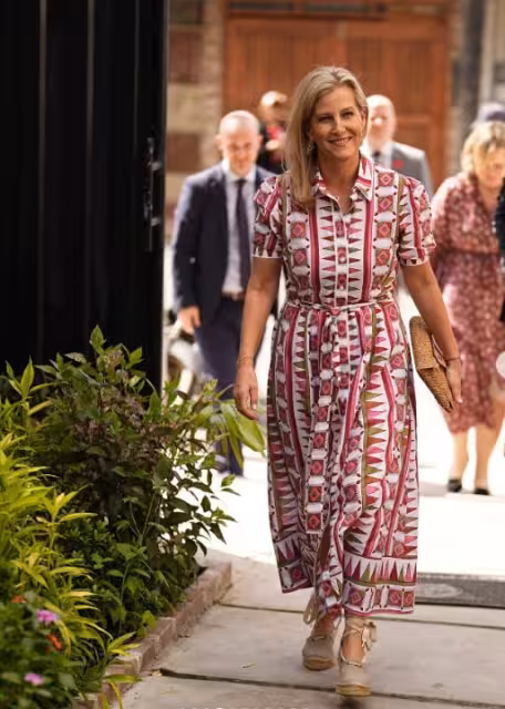 愛丁堡公爵夫人蘇菲獨當一面,優雅外交征服秘魯