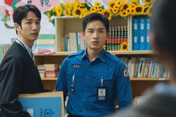 菜鳥監獄管理員遭囚犯性騷「全身被摸光」　《監所》開播登冠軍！