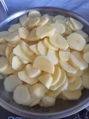 曬土豆乾