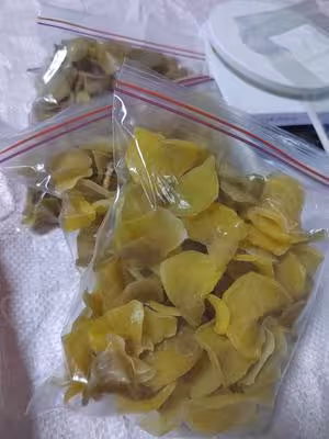 曬土豆乾