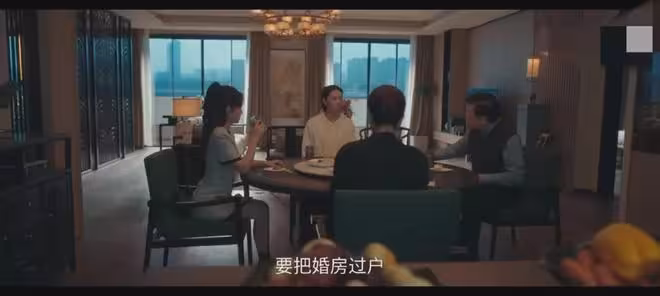 《四喜》直到三姐戴著祖傳玉鐲爭遺產，何麗華才知誰是最可冷的人