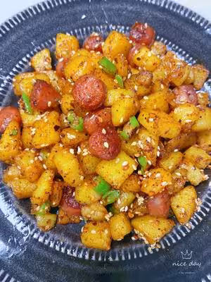 燒烤風味的土豆小香腸
