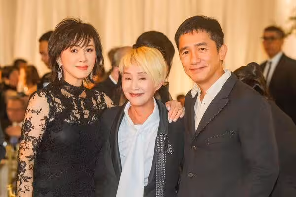 梁朝偉夫婦、邱淑貞都在台北! 豪華陣容齊聚婚宴…李明依曝新人身分