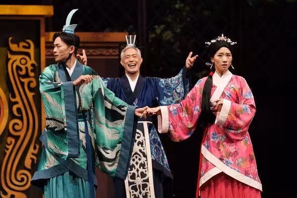 Lulu合體陳漢典…家鄉驚喜加場！最後「冒出李國修聲音」全場哭了