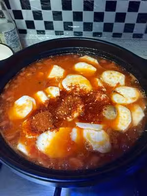 番茄鍋酸湯龍利魚