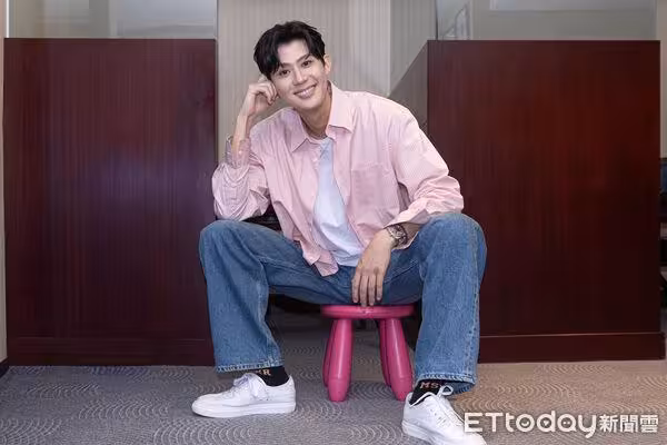 李玉璽陷低潮...甜放閃許允樂:一直鼓勵我 佩服13歲糖葫蘆妹妹超抗壓