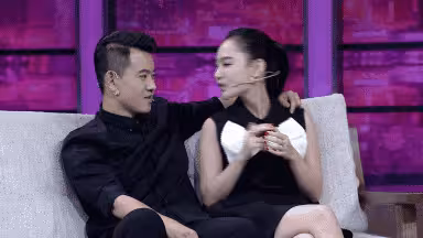 李響求婚三次都不嫁，卻甘願為任重放棄事業，孫驍驍不要太現實