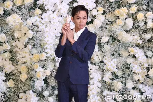 邱澤婚禮/陳美鳳澄清與邱澤緋聞 王力宏前妻李靚蕾爆乳殺進婚禮
