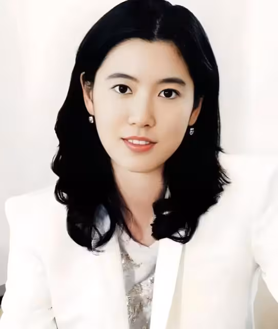 三星「太子」李智昊海軍結業，父母16年首同框，豪門親情不缺位