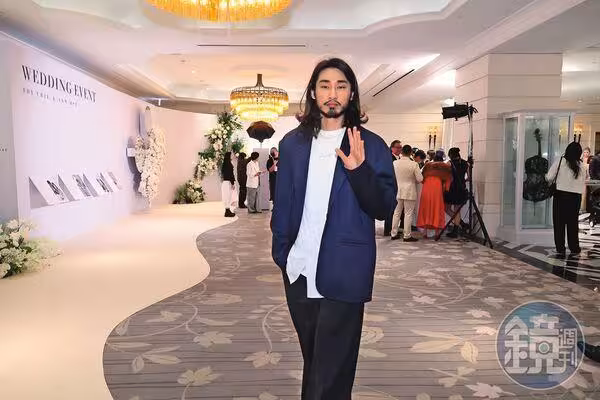 許瑋寧婚禮爆插曲!「3男星兄弟情生變」他打招呼遭無視 廁所互動曝