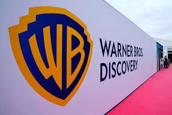 Netflix被爆砸千億收購華納影業！　好萊塢連署阻擋：院線會完蛋