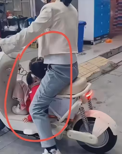 滑稽！新國標電動車徵求意見，唯獨把使用者排除在外