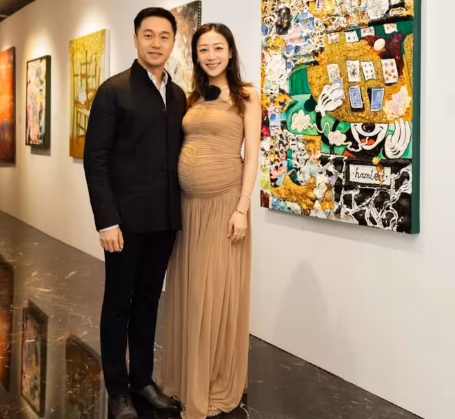 恭喜!前港姐季軍宣布生下女兒! 愛犬見到女兒驚奇!
