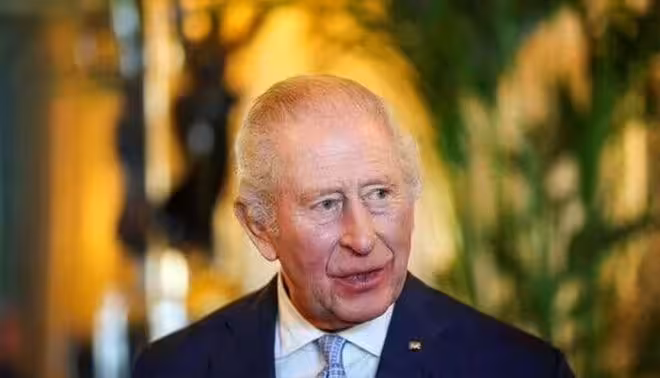 英王查爾斯三世癌後復原,77歲仍能超越攝影師引關注!