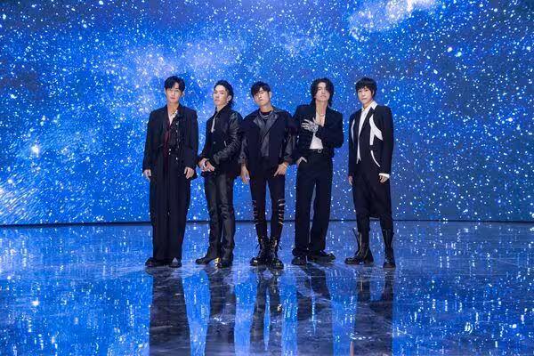 周杰倫、阿信合體F3太狂! 「跨3大洲拍MV」超猛成績曝光
