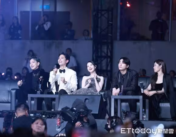 直擊幕後/得獎者只能講45秒!影后超時 朴寶劍「快嘴致謝」完美救場