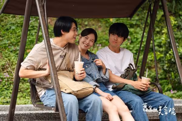 劉品言《美容院》告白舊愛 連晨翔「心碎轉身」超揪心