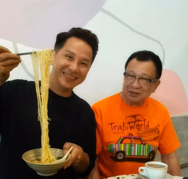 許紹雄去世一個多月！女兒突發文炮轟某男星！涉事藝人：已向家屬致歉