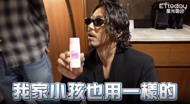 獨家直擊／鮮肉男團「私密物全被翻」　AKIRA闖房間虧：內褲很狂野