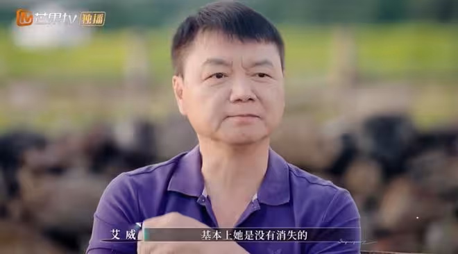 TVB前男星稱亡妻從未消失過！海葬後常向海浪打招呼！兩人曾離婚上內地節目復合