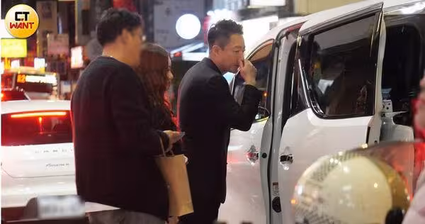 汪小菲來台!力挺好友李進良新作 孕妻馬筱梅曲線玲瓏會藏肚