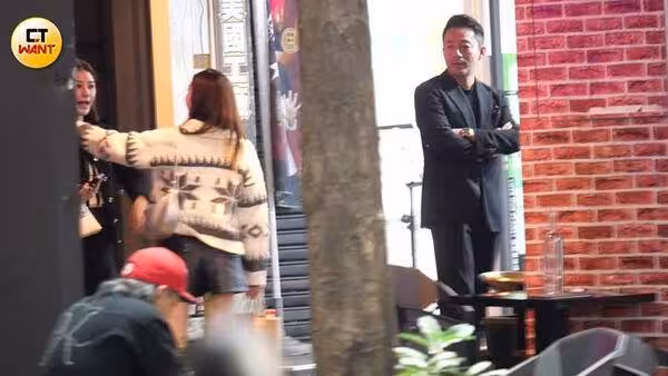 汪小菲來台!力挺好友李進良新作 孕妻馬筱梅曲線玲瓏會藏肚