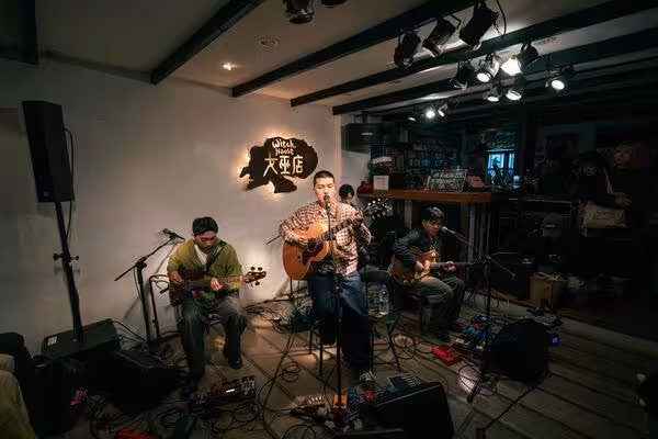 靈魂沙發錄音撞驚悚靈異! 團員呼吸不順、冒開刀後遺症