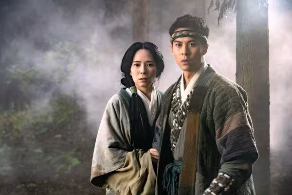 等了25年!電影版《尋秦記》原班人馬全回歸 古天樂「招牌T恤」網哭爆