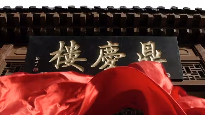 鐵證已出!《老舅》大結局:二美慘死,霍東風去世,狗腸子攤煎餅